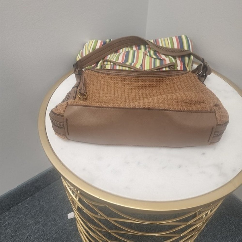 Fossil Vintage Basket Weave and Leather Shoulder Bag - Picture 10 of 10